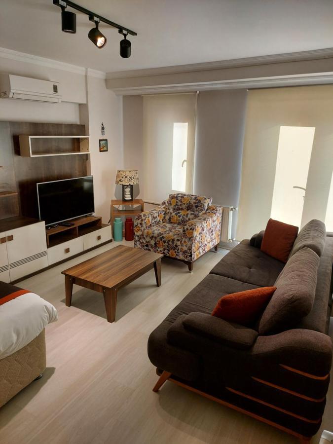 Class Apartment